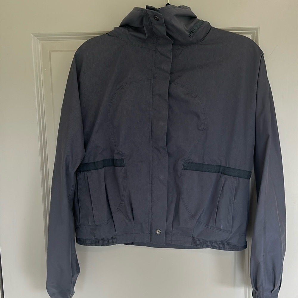 Lululemon Jacket - Picture 3 of 14
